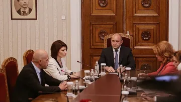 ГЕРБ-СДС при президента: Имаме предложения, стига да ни чуят
