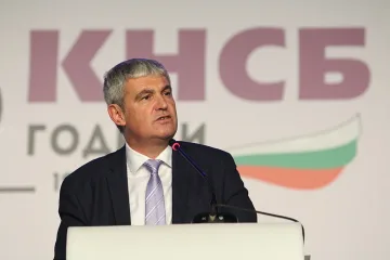 Президентът на КНСБ попари Радев за еврото. Позицията на синдикатите