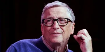 Бил Гейтс надцака Уорън Бъфет, похарчи 20 милиарда