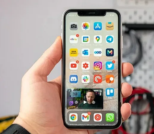 Появи се поддръжка на функция "картина в картина" в приложението YouTube за iPhone и iPad