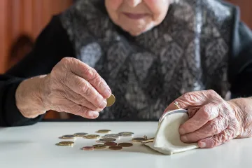 Пенсии скачат със 194% от 1 октомври! Ето колко ще е увеличението