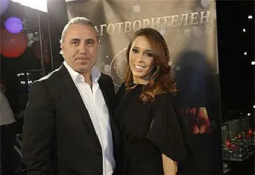 Христо Стоичков с невероятен подарък за Мика