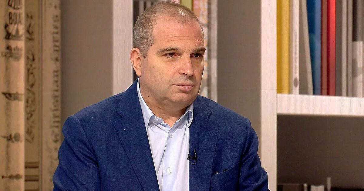 Гроздан Караджов вади папка с документи, Петков ръси лъжи