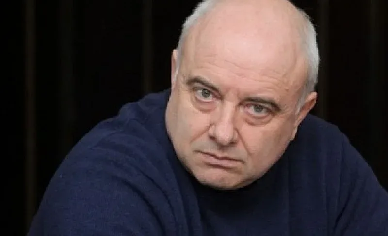 Васил Тончев пред “Стандарт”  с прогноза за изборите
