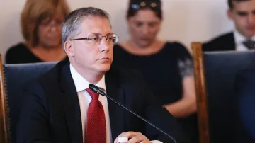 Продължаваме промяната с искане към Гешев. Какво му казаха