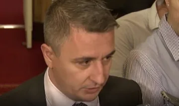 Откровение. Министър каза взел ли е пари заради власт