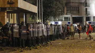 Отново напрежение на протеста в Скопие