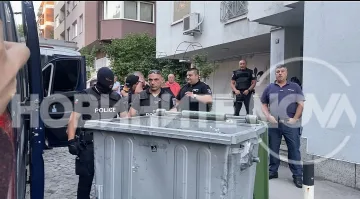 Полицията изведе Георги Семерджиев от жилището му (ВИДЕО)