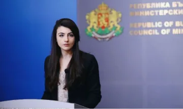 Лена скочи! Каза кой е душманинът й