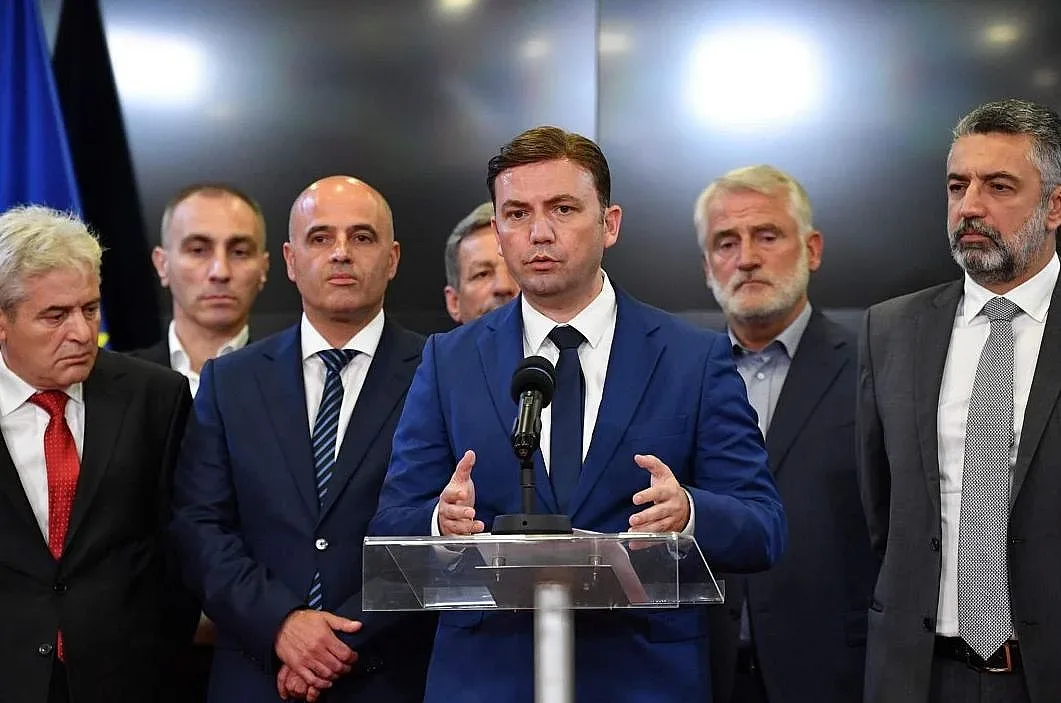 Скопие ликува! Македонският става официален език в ЕС