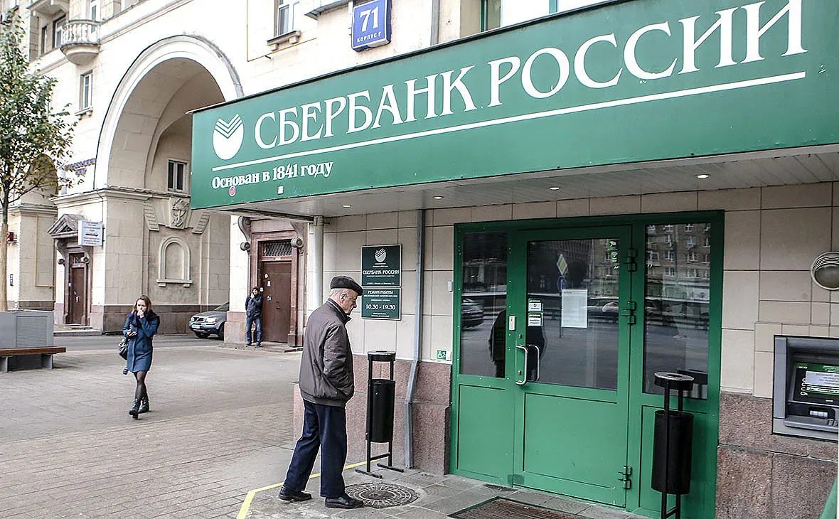 Руски фирми се видяха в чудо, вдигат заплати на поразия