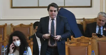 Започват пазарлъците за кабинет. Кой е първи