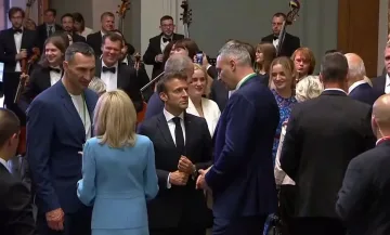Братята Кличко ядоха деликатеси с лидерите на НАТО в Мадрид (СНИМКИ)