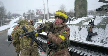 Вашингтон и Лондон започнаха да сипят милиардите в Украйна
