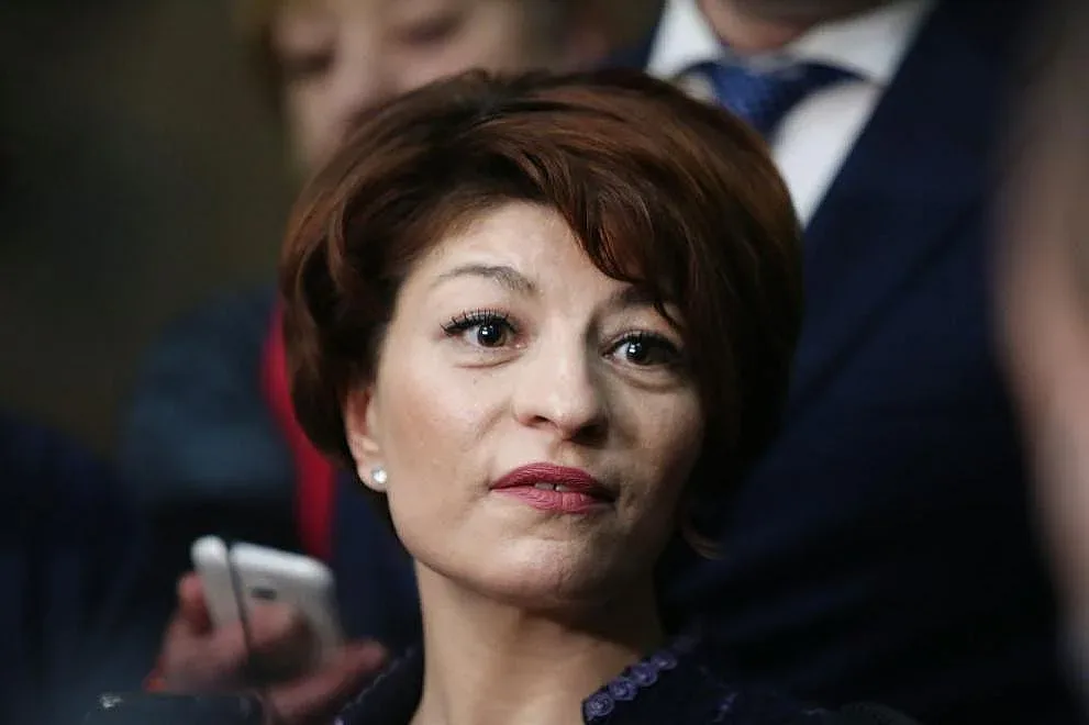 Десислава Атанасова с остър коментар след изслушването на Петков