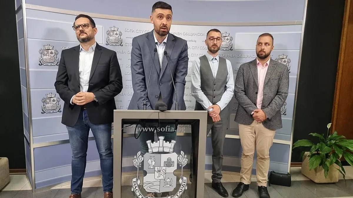 Земетресението в "Промяната" ескалира. Кметовете с нови разкрития