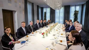 Ирония. Сервират руско ястие на лидерите на НАТО в Мадрид