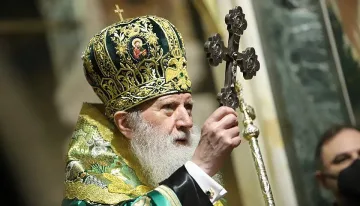 Един премиер тичал до Русе, за да целуне ръка на патриарх Неофит