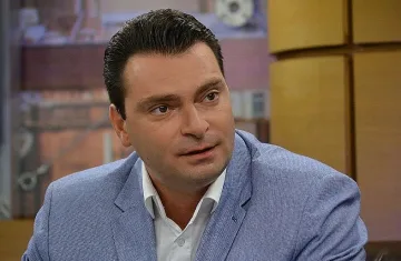 Паргов разби Нинова, ще си счупи главата с президента
