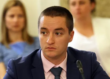 БСП с ключово решение за преговорите за третия мандат