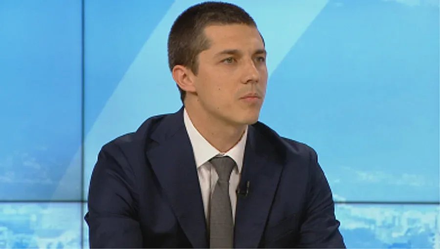 Мирослав Иванов нов човек. Заговори за съгласие