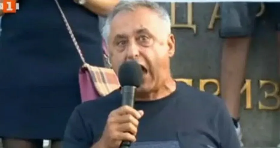 Революционна закана! Какво каза бащата на Кирил Петков