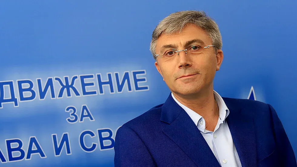 Карадайъ на срещи с Макрон и Рюте