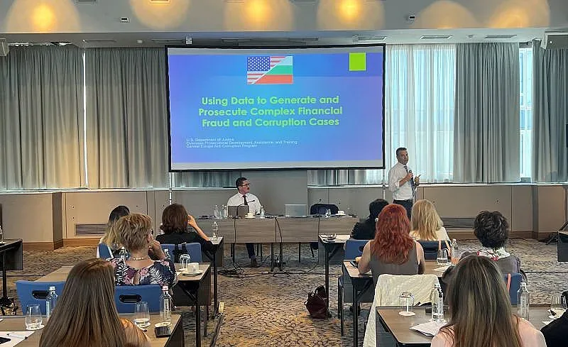 Щатски прокурори обучават наши за борба с финансови измами и корупция