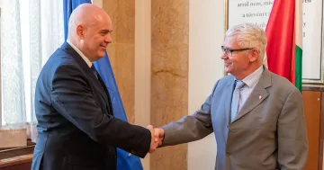 Гешев обсъди сътрудничество с прокуратурата на Унгария