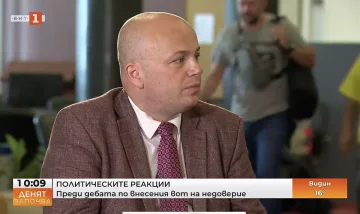 Виден бесепар скочи на Радев. Обвинението