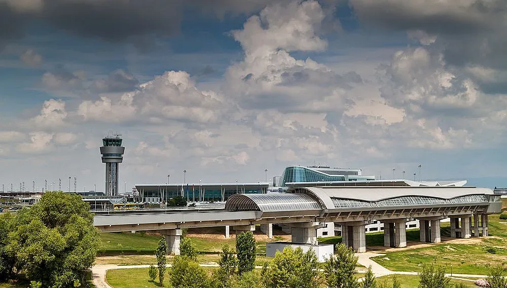 Летище София си хареса ново лого, какво означава (СНИМКИ)