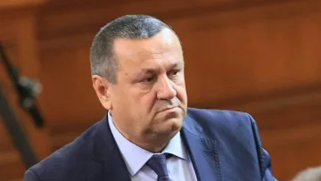 Хасан Адемов за протеста и площадната демокрация. Какво ще се случи