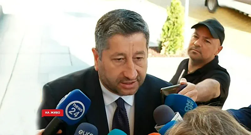 Христо Иванов с горещ коментар по вота на недоверие