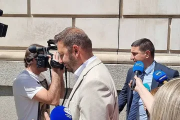 Високо напрежение в София. Чакат обвинения след ареста в общината