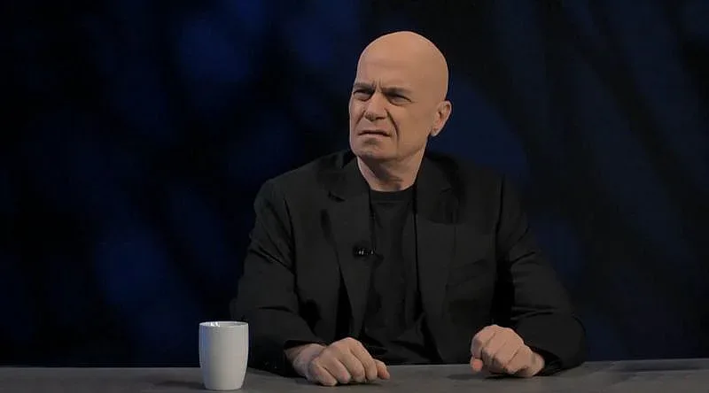 Слави хвърли бомба. Разкри истината за БНБ и защо не говори с Петков