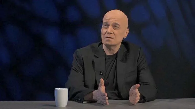 Слави Трифонов проговори. Гледайте на живо