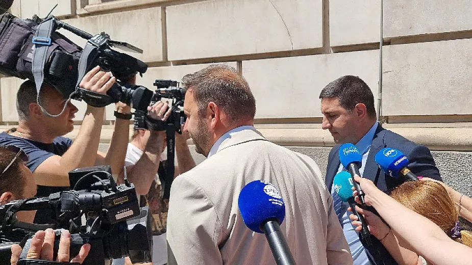 Бомба! Задържаха заместник-кметът на София