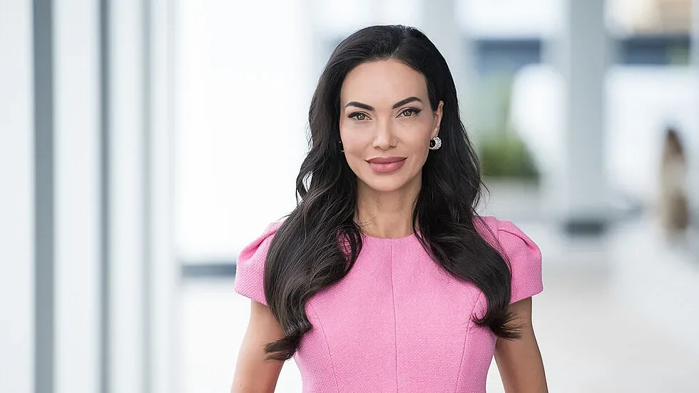 Шок! Къде изчезна топ синоптичка