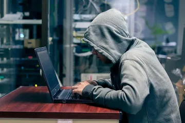 Ужас! Хакер открадна личните данни на 2,6 млн. българи