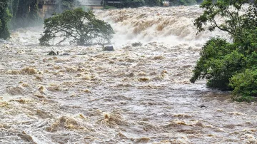 Очакват потоп в Родопите. Не ходете там