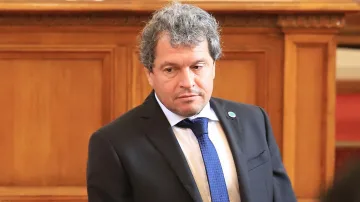 Тошко Йорданов каза какво ще направят министрите на ИТН