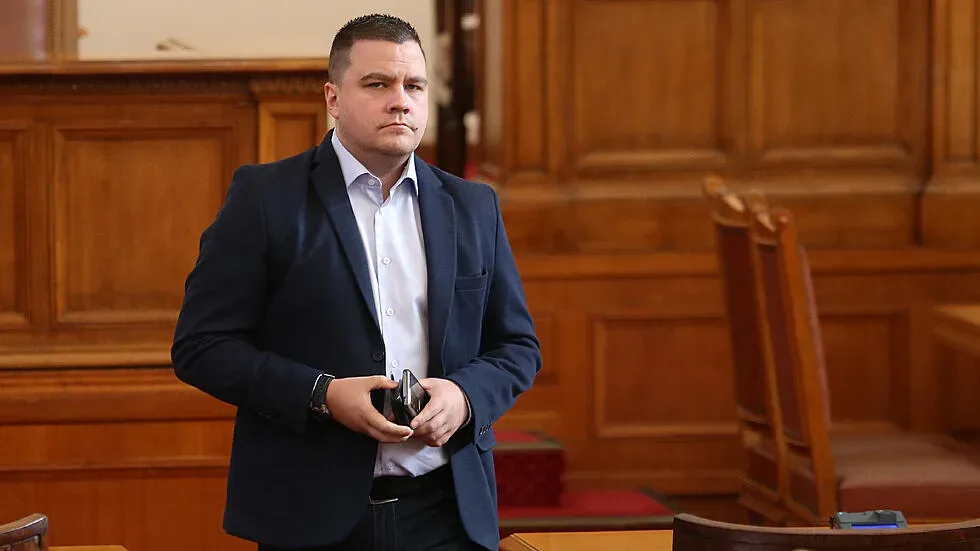 Скандалът трещи! Балабанов каза истината за Цънцарова