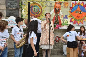 "Духовно огледало" превърна Стария Пловдив в детско царство