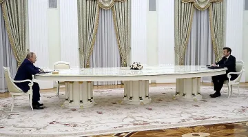 Макрон обърна палачинката към Путин