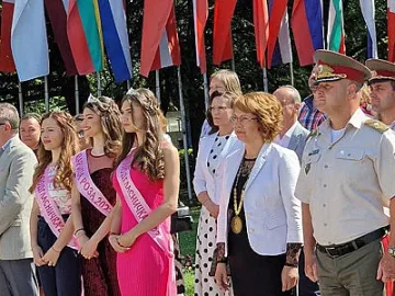 Галина Стоянова: Бъдещето на Казанлък зависи само от нас!