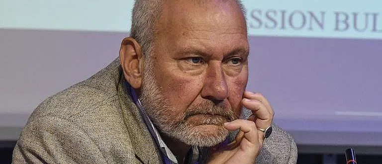 Спешно към Страсбург! Наши историци ще бранят позицията ни за С Македония