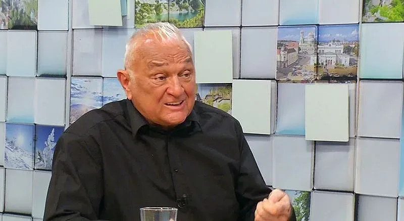 Шегуват ли се със Сашо Диков в конкурса за шеф на БНТ?