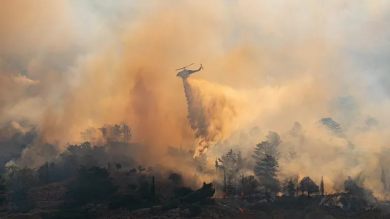Гърция обяви извънредно положение. Какво се случва