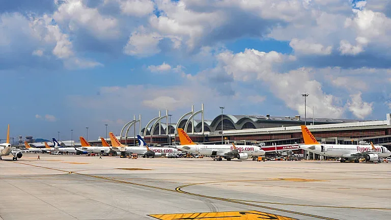 Това летище става кошмар за София