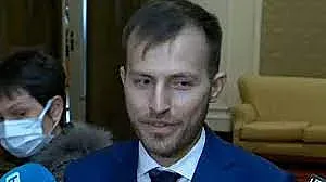 Обрат в ПП! Какво каза Искрен Митев за осигурените депутати